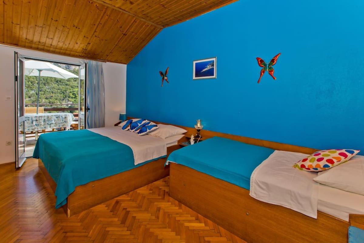 Villa Mateljan Zastražišće Екстериор снимка